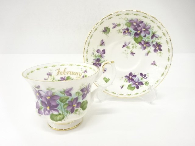 Pottery & Ceramics